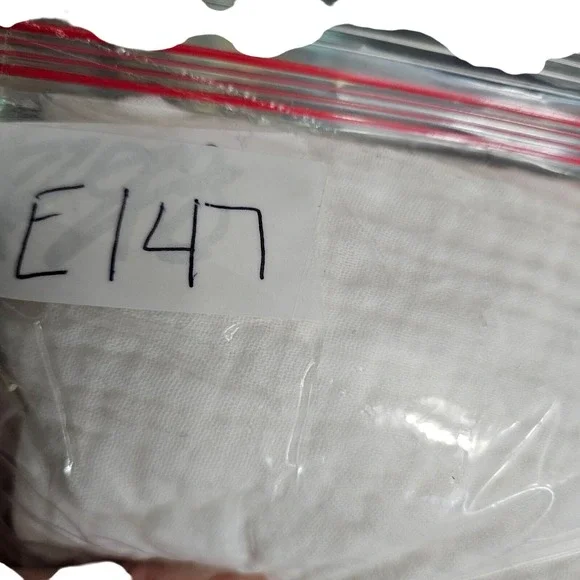 We The Free People Tunic Top XS White Long Sleeve Button Frayed Gauzy Oversized - Picture 10 of 10